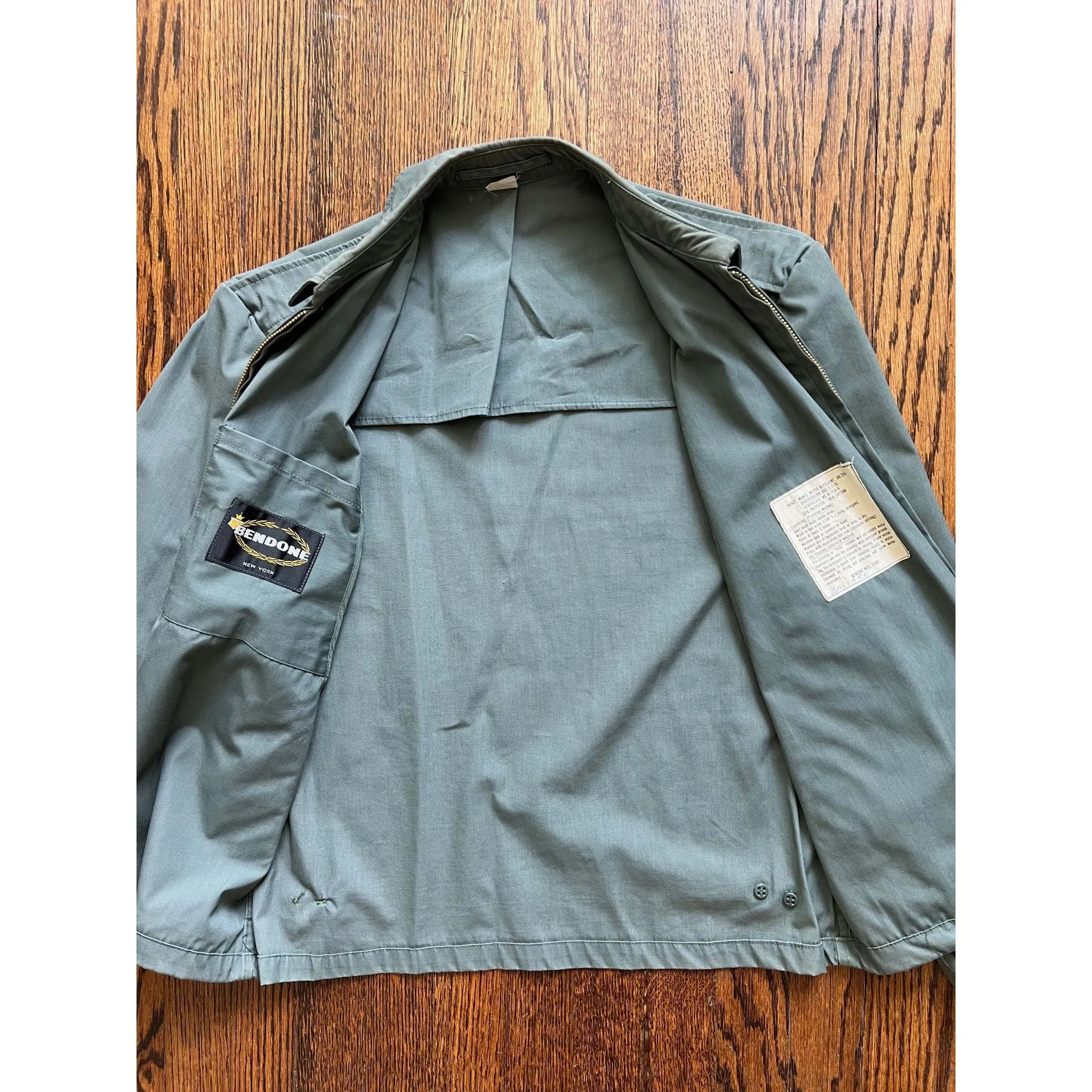 1970 Vietnam War Army Green Water Repellent Jacket AG 274