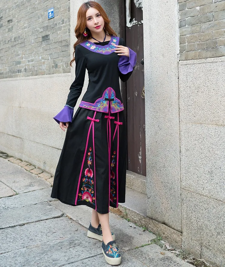 Floral Embroidery Traditional Chinese Style Pleated Expansion Skirt