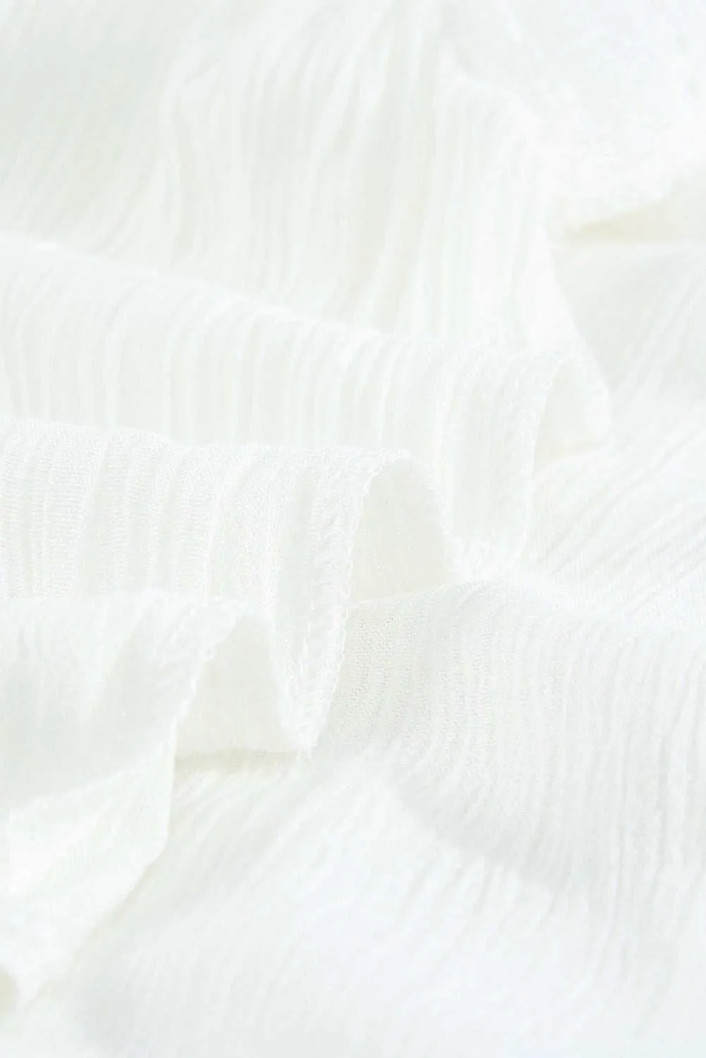 Ivory Flowy V Neck Spaghetti Strap Lace Camisole - Stylish Top